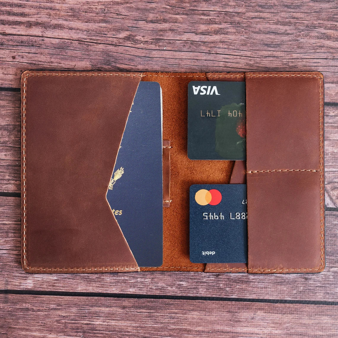 Leather passport wallet with AirTag slot by RIDL, photo 3