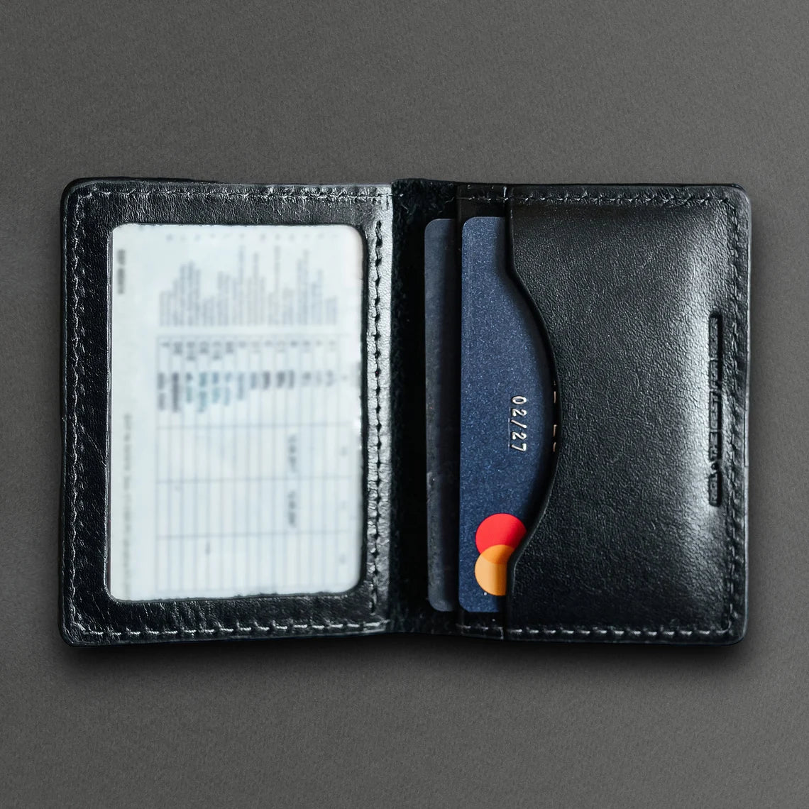 Minimalist leather ID card holder with transparent window by RIDL, photo 4