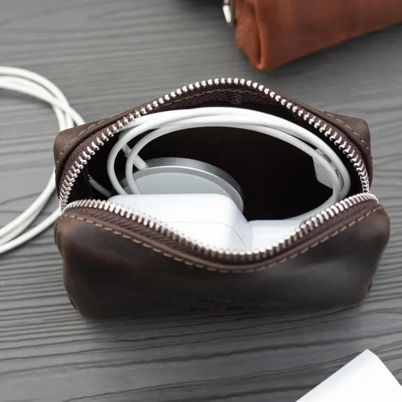 Leather cable organizer tech pouch for chargers by RIDL, photo 5