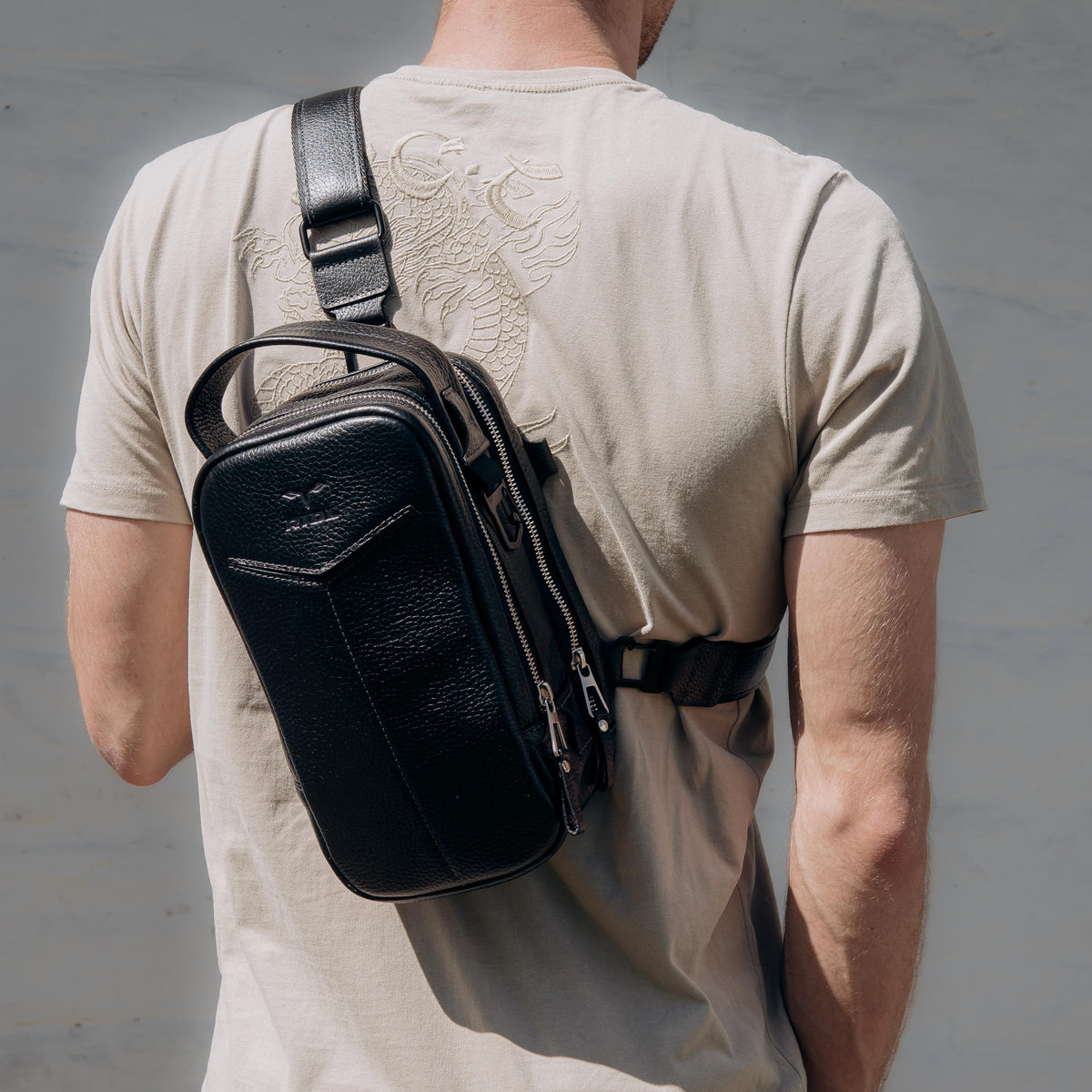 RIDL magnetic leather motorcycle tank bag and crossbody bag, photo 7