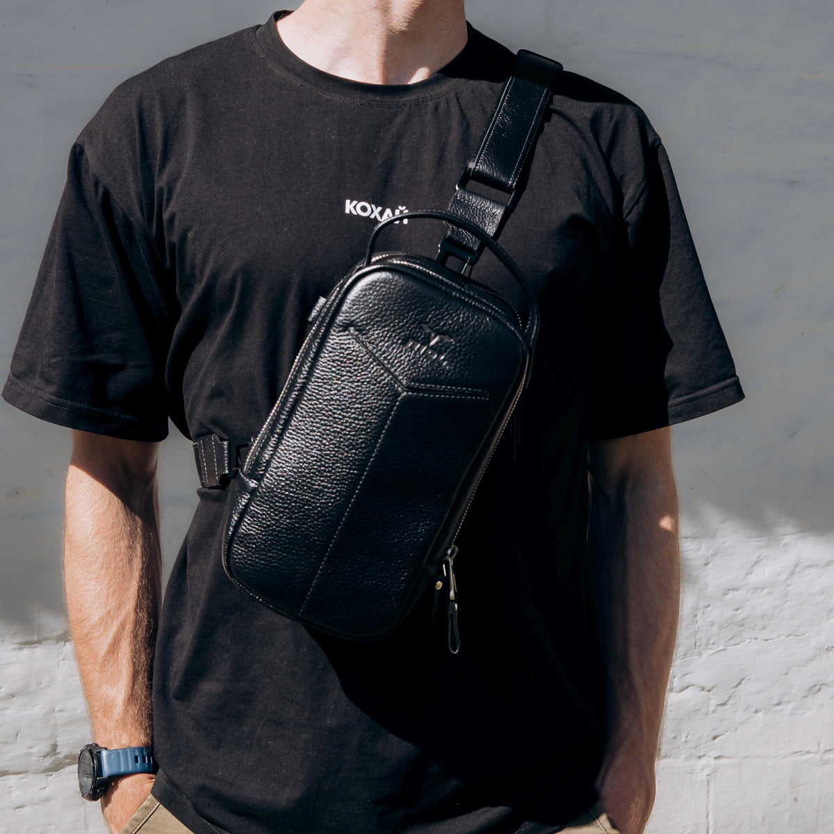 RIDL magnetic leather motorcycle tank bag and crossbody bag, photo 17