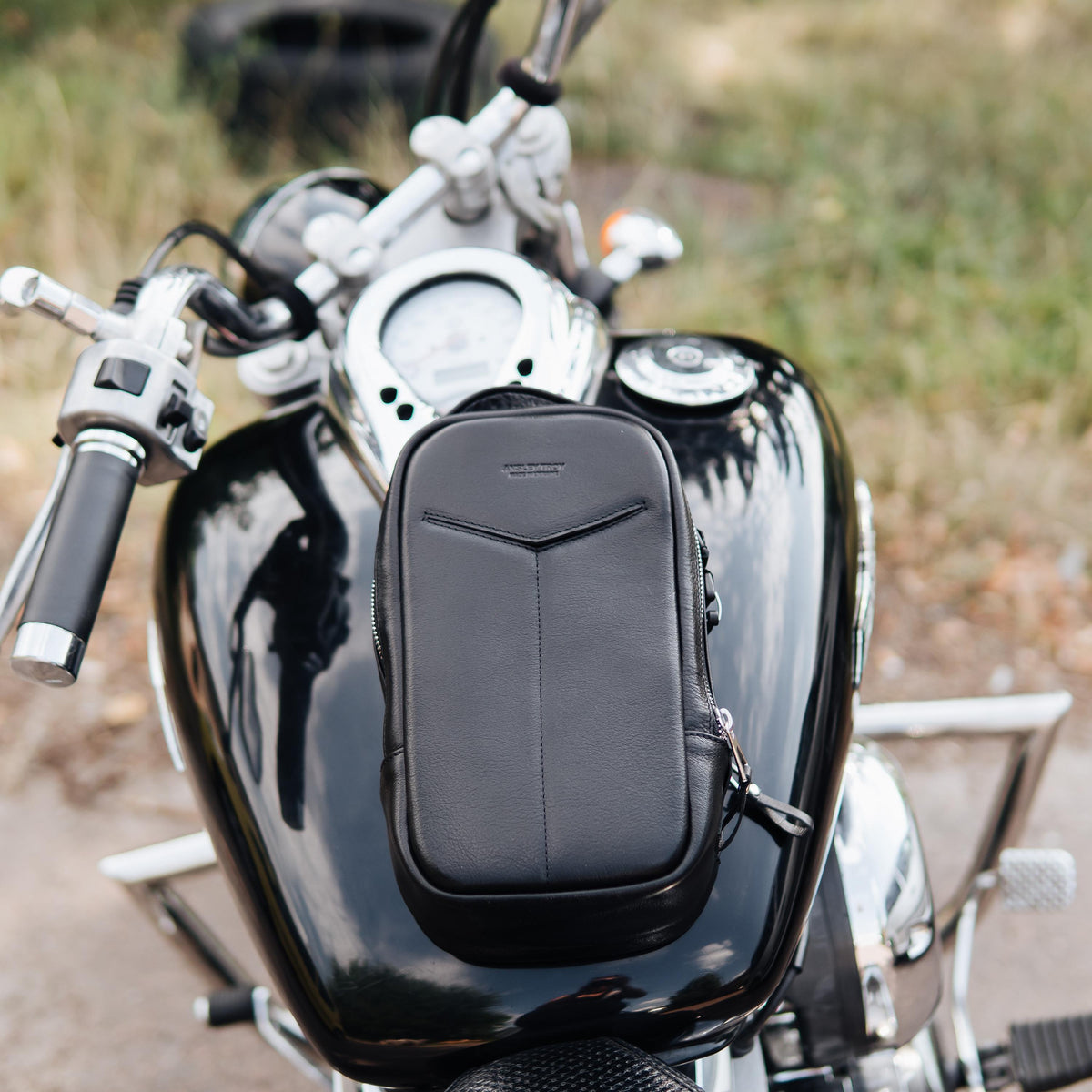 RIDL magnetic leather motorcycle tank bag and crossbody bag, photo 10