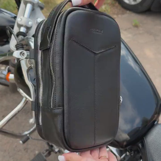 Video of the RIDL magnetic leather motorcycle tank bag